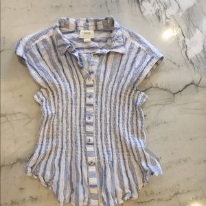 Maeve brand collard easy wear blouse!